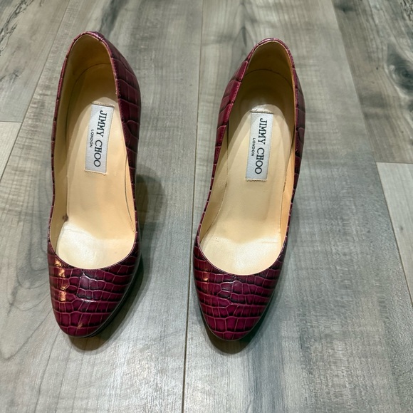 Jimmy Choo Burgundy Croc-Embossed Platform Pumps - Picture 3 of 9